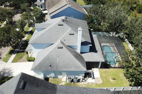 House in Orlando, Florida 4 bedrooms, 342.25 sq.m. № 2429142 - photo 26