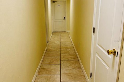 Immobilier commercial à vendre à Sarasota, Floride: 479.65 m2 № 2424069 - photo 7