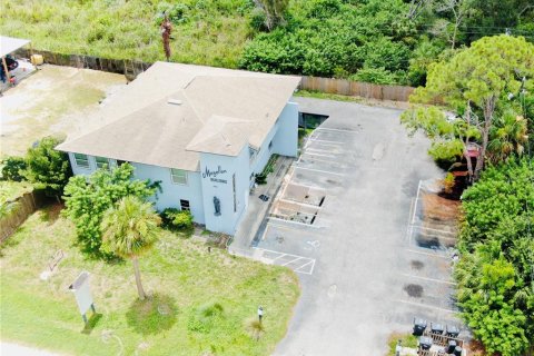 Immobilier commercial à vendre à Sarasota, Floride: 479.65 m2 № 2424069 - photo 10