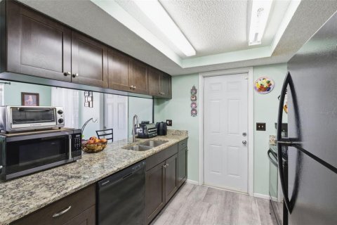 Villa ou maison à vendre à New Port Richey, Floride: 3 chambres, 127.09 m2 № 2108699 - photo 20