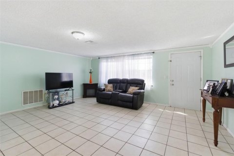 Villa ou maison à vendre à New Port Richey, Floride: 3 chambres, 127.09 m2 № 2108699 - photo 14