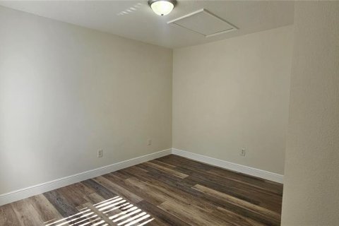 Touwnhouse à louer à Davenport, Floride: 3 chambres, 167.22 m2 № 2436758 - photo 10