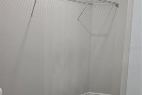 Touwnhouse à louer à Davenport, Floride: 3 chambres, 167.22 m2 № 2436758 - photo 24