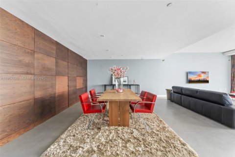 Copropriété à louer à Miami, Floride: 3 chambres, 245.91 m2 № 1976862 - photo 9