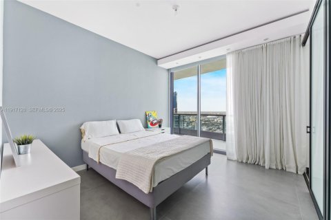 Copropriété à louer à Miami, Floride: 3 chambres, 245.91 m2 № 1976862 - photo 25