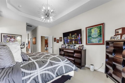 Villa ou maison à vendre à Miami, Floride: 4 chambres, 224.82 m2 № 1966380 - photo 17