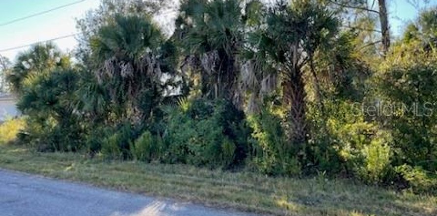 Land in North Port, Florida № 2160639