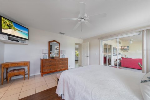 Villa ou maison à vendre à North Port, Floride: 3 chambres, 132.01 m2 № 1787831 - photo 9