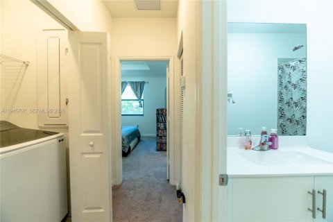 Adosado en venta en Homestead, Florida, 3 dormitorios, 133.97 m2 № 2004452 - foto 25