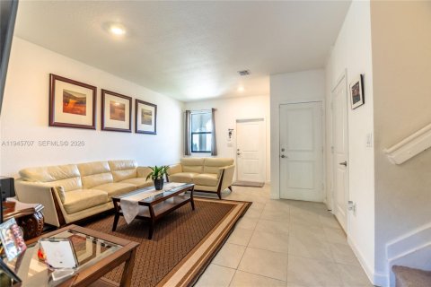Adosado en venta en Homestead, Florida, 3 dormitorios, 133.97 m2 № 2004452 - foto 8