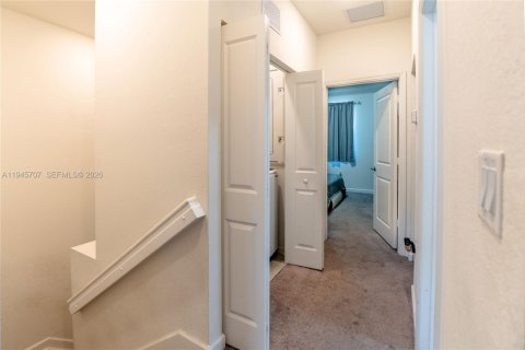Adosado en venta en Homestead, Florida, 3 dormitorios, 133.97 m2 № 2004452 - foto 19