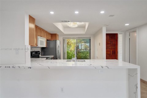 Adosado en venta en North Miami Beach, Florida, 3 dormitorios, 147.71 m2 № 2029803 - foto 24
