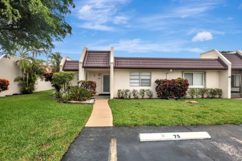 Condominio en venta en West Palm Beach, Florida, 2 dormitorios, 124.49 m2 № 1228471 - foto 1