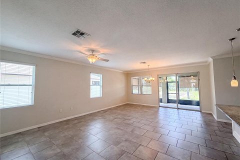 Casa en venta en Winter Haven, Florida, 3 dormitorios, 174.01 m2 № 2156906 - foto 6