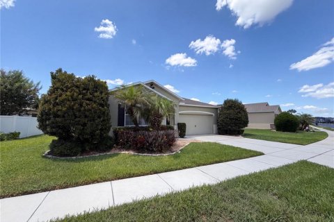 Casa en venta en Winter Haven, Florida, 3 dormitorios, 174.01 m2 № 2156906 - foto 3