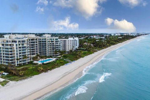 Condominio en Hillsboro Beach, Florida, 2 dormitorios № 2187194