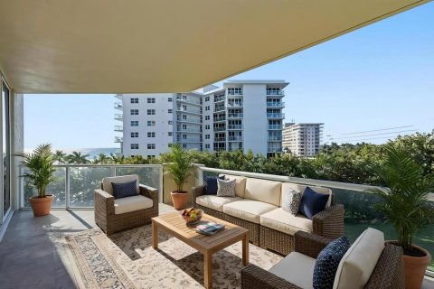 Condominio en venta en Hillsboro Beach, Florida, 2 dormitorios, 195.84 m2 № 2187194 - foto 10