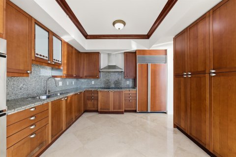 Condominio en venta en Hillsboro Beach, Florida, 2 dormitorios, 195.84 m2 № 2187194 - foto 20