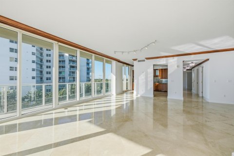 Condominio en venta en Hillsboro Beach, Florida, 2 dormitorios, 195.84 m2 № 2187194 - foto 5