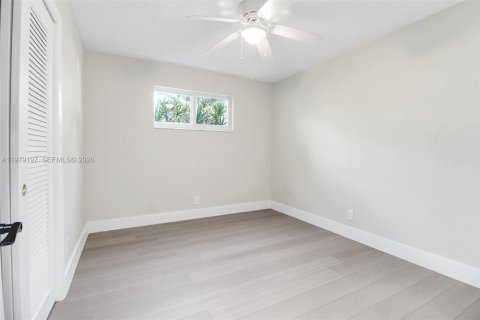 Villa ou maison à louer à Hollywood, Floride: 3 chambres, 174.56 m2 № 2046016 - photo 21