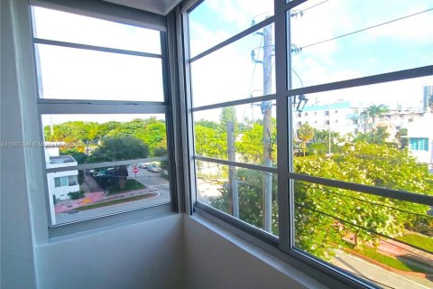 Copropriété à vendre à Miami Beach, Floride: 1 chambre, 69.68 m2 № 2059768 - photo 7