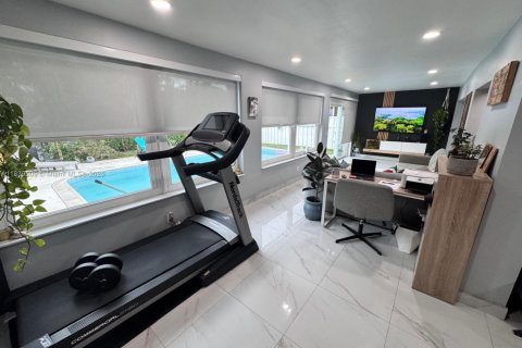 House in Sunrise, Florida 3 bedrooms, 143.81 sq.m. № 1937109 - photo 23