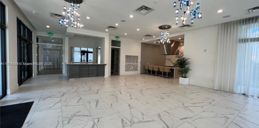 Appartement à Doral, Floride 2 chambres, 104.42 m2 № 1957684