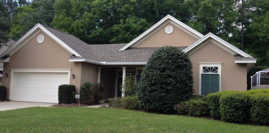 Villa ou maison à Gainesville, Floride 3 chambres, 206.71 m2 № 2434473
