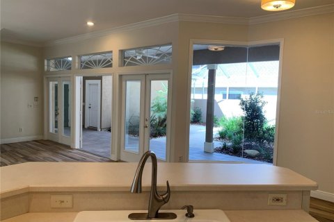 Villa ou maison à louer à Gainesville, Floride: 3 chambres, 206.71 m2 № 2434473 - photo 4