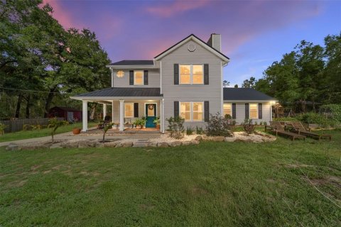 Casa en venta en Ocala, Florida, 5 dormitorios, 262.17 m2 № 1835913 - foto 1