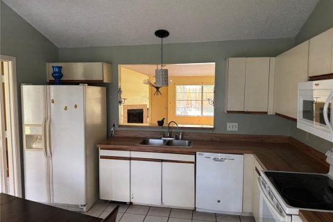 Villa ou maison à louer à Orlando, Floride: 3 chambres, 142.14 m2 № 2432636 - photo 7