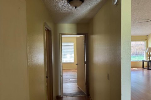 Villa ou maison à louer à Orlando, Floride: 3 chambres, 142.14 m2 № 2432636 - photo 3