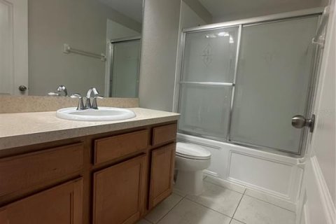 Townhouse in Lakeland, Florida 2 bedrooms, 138.98 sq.m. № 1916328 - photo 15