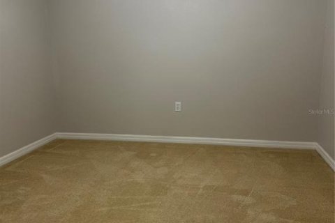 Townhouse in Lakeland, Florida 2 bedrooms, 138.98 sq.m. № 1916328 - photo 18