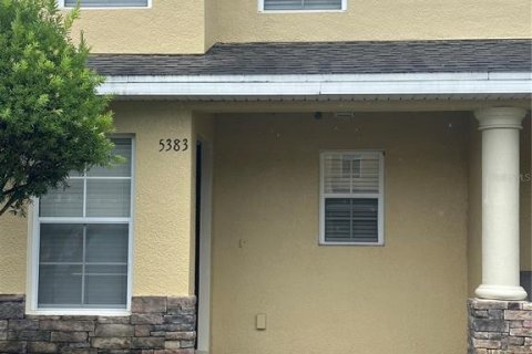 Townhouse in Lakeland, Florida 2 bedrooms, 138.98 sq.m. № 1916328 - photo 2