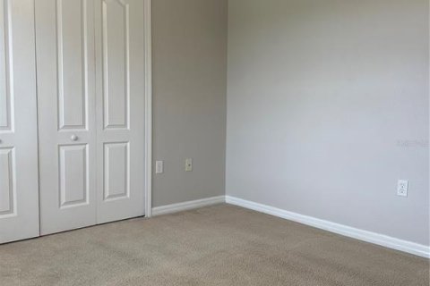 Townhouse in Lakeland, Florida 2 bedrooms, 138.98 sq.m. № 1916328 - photo 21