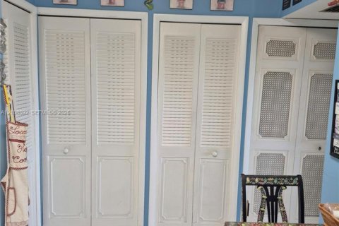 Купить кондоминиум в Майами, Флорида 3 спальни, 130.06м2, № 2422883 - фото 8