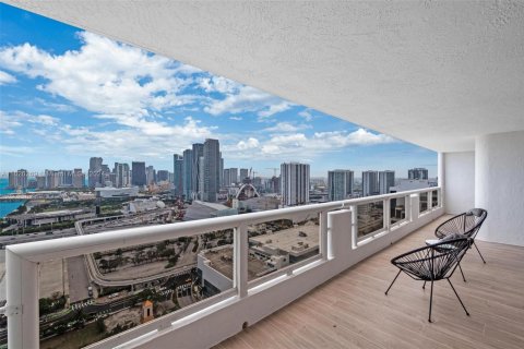Condo in Miami, Florida, 2 bedrooms  № 1704254 - photo 28