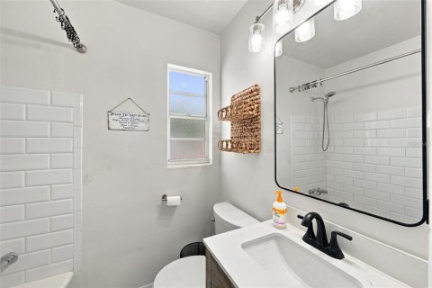 Villa ou maison à vendre à Saint Petersburg, Floride: 2 chambres, 76.18 m2 № 2431126 - photo 20