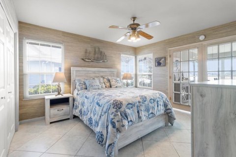 Casa en venta en Homosassa, Florida, 3 dormitorios, 206.15 m2 № 1562382 - foto 23