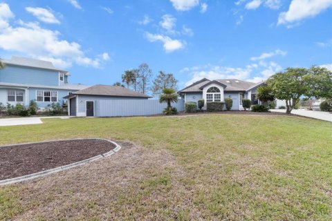 Casa en venta en Homosassa, Florida, 3 dormitorios, 206.15 m2 № 1562382 - foto 5