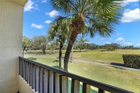 Купить кондоминиум в Бока-Ратон, Флорида 2 спальни, 122.91м2, № 2024329 - фото 30