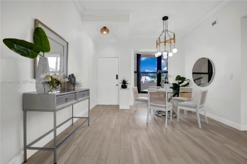 Купить кондоминиум в Бока-Ратон, Флорида 2 спальни, 122.91м2, № 2024329 - фото 11