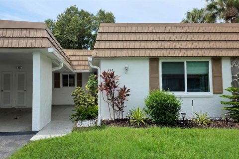 House in Sarasota, Florida 2 bedrooms, 137.5 sq.m. № 2285447