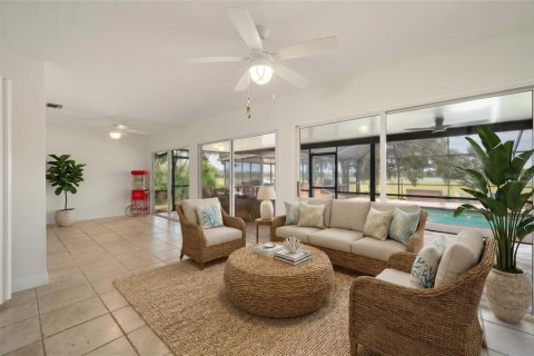 Villa ou maison à vendre à North Port, Floride: 3 chambres, 175.68 m2 № 2416774 - photo 17
