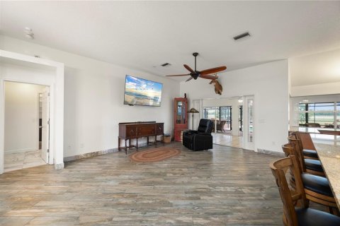 Villa ou maison à vendre à North Port, Floride: 3 chambres, 175.68 m2 № 2416774 - photo 12