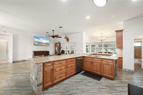 Villa ou maison à vendre à North Port, Floride: 3 chambres, 175.68 m2 № 2416774 - photo 15