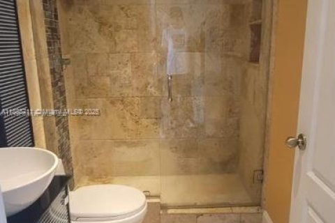 Adosado en venta en Miramar, Florida, 3 dormitorios, 117.99 m2 № 1942485 - foto 6