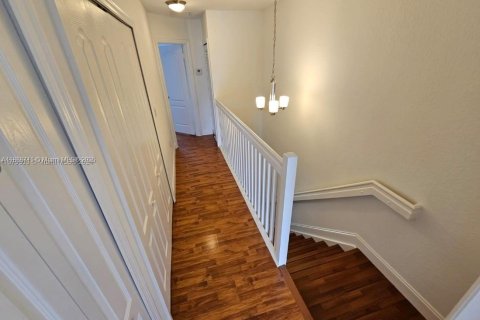 Adosado en venta en Miramar, Florida, 3 dormitorios, 117.99 m2 № 1942485 - foto 10