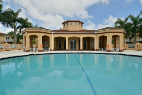 Adosado en venta en Miramar, Florida, 3 dormitorios, 117.99 m2 № 1942485 - foto 20